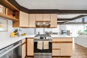 930 Alpine Dr, Fontana, WI 53125 - Photo 15