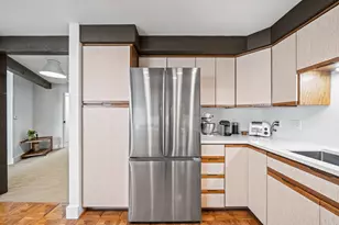 930 Alpine Dr, Fontana, WI 53125 - Photo 13