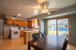 3793 S Massachusetts Ave, Milwaukee, WI 53220 - Photo 7