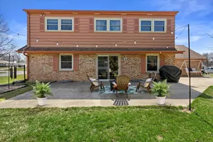 12640 W Wilbur Dr, New Berlin, WI 53151 - Photo 5