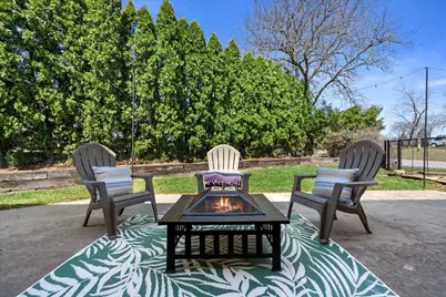 12640  W Wilbur Dr, New Berlin, WI 53151 - Photo 7