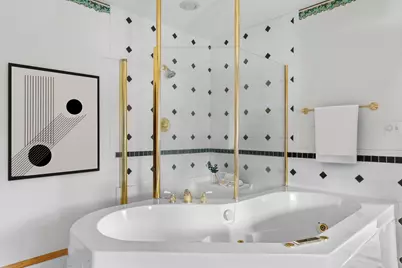 1075  Lauderdale -, Onalaska, WI 54650 - Photo 19