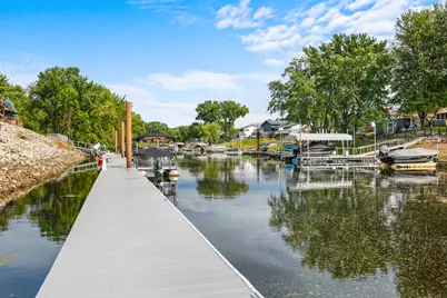 1075  Lauderdale -, Onalaska, WI 54650 - Photo 3