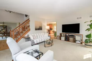 4195 W Squire Ave, Greenfield, WI 53221 - Photo 13