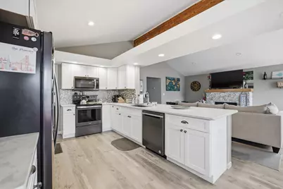 S70W17778  Muskego Dr, Muskego, WI 53150 - Photo 15