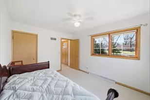 2340 Alta Louise Pkwy, Brookfield, WI 53045 - Photo 35