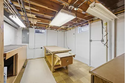 2340  Alta Louise Pkwy, Brookfield, WI 53045 - Photo 13