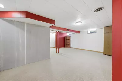 2340  Alta Louise Pkwy, Brookfield, WI 53045 - Photo 11