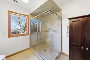 2340 Alta Louise Pkwy, Brookfield, WI 53045 - Photo 33