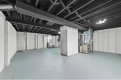 13002 N Phillip Dr, Mequon, WI 53097 - Photo 29