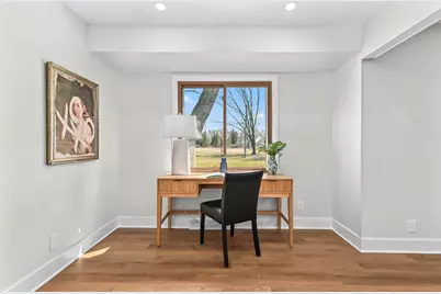 13002 N Phillip Dr, Mequon, WI 53097 - Photo 9