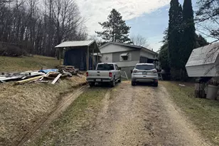 9459 Marigold Ave, Portland, WI 54619 - Photo 3