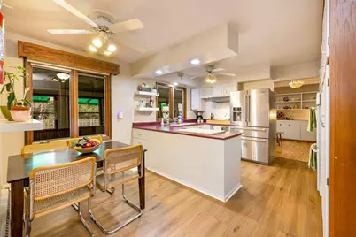 6644  Columbus Dr, Middleton, WI 53562 - Photo 5