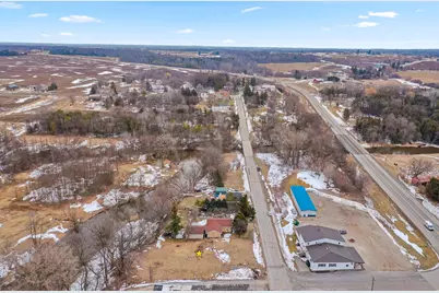 8026  Village Dr, Manitowoc Rapids, WI 54247 - Photo 7