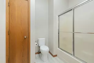 S32W31809 Squire Ct, Genesee, WI 53189 - Photo 23