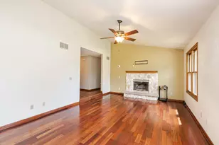 S32W31809 Squire Ct, Genesee, WI 53189 - Photo 15