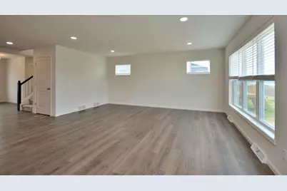 1190  Arrowood Cir, Oconomowoc, WI 53066 - Photo 7