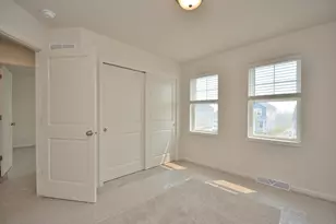 1190 Arrowood Circle, Oconomowoc, WI 53066 - Photo 15