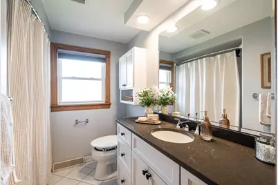 W55N778  Cedar Ridge Dr, Cedarburg, WI 53012 - Photo 25