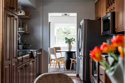 W55N778  Cedar Ridge Dr, Cedarburg, WI 53012 - Photo 9