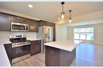 704  5 Mile Rd, Racine, WI 53402 - Photo 7