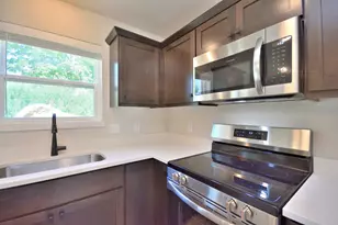 704 5 Mile Rd, Racine, WI 53402 - Photo 9