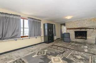 212 S Golden Lake Ln, Summit, WI 53066 - Photo 27