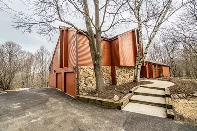 3113  Rolaine Pkwy, Hartford, WI 53027 - Photo 27