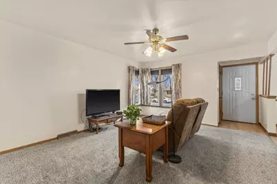 1511 W Klein Ave, Milwaukee, WI 53221 - Photo 3