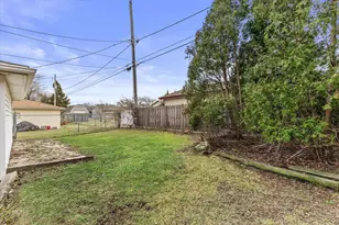 1511 W Klein Ave, Milwaukee, WI 53221 - Photo 29