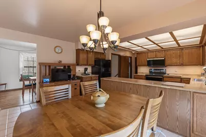 W275S4411  Green Country Rd, Waukesha, WI 53189 - Photo 9