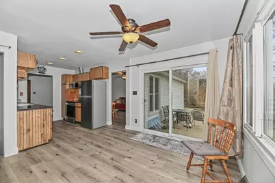 1023 W Glenn Dr, Waukesha, WI 53188 - Photo 17