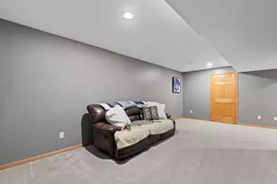 1833 La Belle Springs Ln, Oconomowoc, WI 53066 - Photo 35