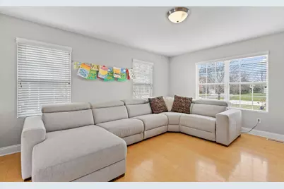 1833  La Belle Springs Ln, Oconomowoc, WI 53066 - Photo 13