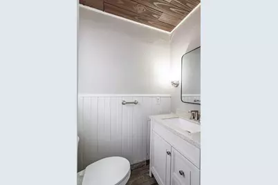 931  16th St, La Crosse, WI 54601 - Photo 27