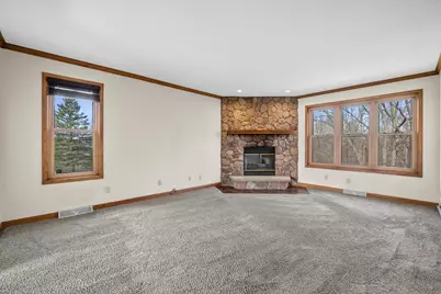 3256  Evergreen Ct, Richfield, WI 53076 - Photo 7