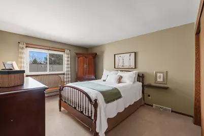 6461 S Crabapple Ct #2, Oak Creek, WI 53154 - Photo 13