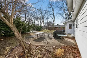 6950 N Green Bay Ave, Glendale, WI 53209 - Photo 41