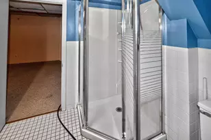 6950 N Green Bay Ave, Glendale, WI 53209 - Photo 37