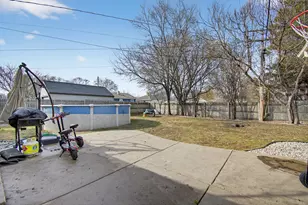 3414 21st St, Racine, WI 53405 - Photo 5