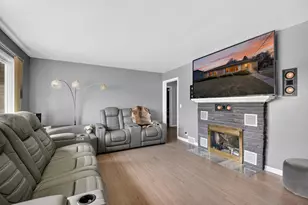 3414 21st St, Racine, WI 53405 - Photo 9