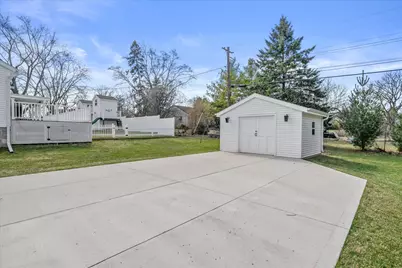 17730  Greenbrier Dr, Brookfield, WI 53045 - Photo 73