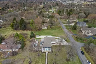 17730 Greenbrier Dr, Brookfield, WI 53045 - Photo 7