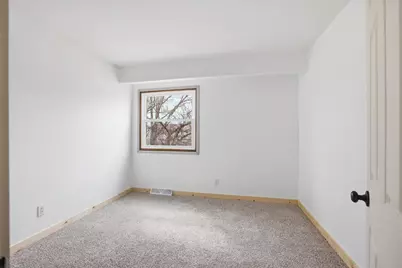 9608 W Bradley Rd, Milwaukee, WI 53224 - Photo 13