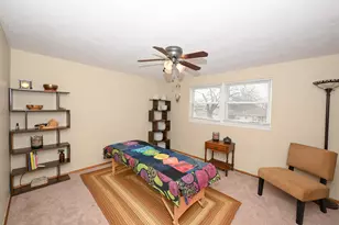 1110 Harmony Dr, Racine, WI 53402 - Photo 21