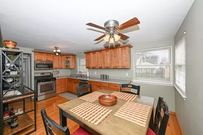 1110  Harmony Dr, Racine, WI 53402 - Photo 9