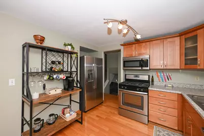 1110  Harmony Dr, Racine, WI 53402 - Photo 11