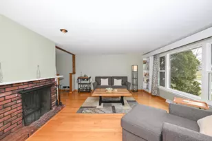 1110 Harmony Dr, Racine, WI 53402 - Photo 7