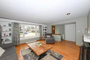 1110 Harmony Dr, Racine, WI 53402 - Photo 5