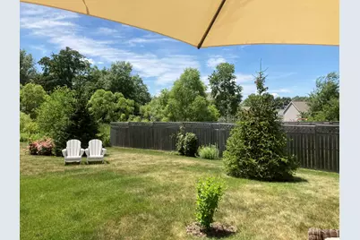 140 N Wild Flower Ln, Elkhorn, WI 53121 - Photo 25